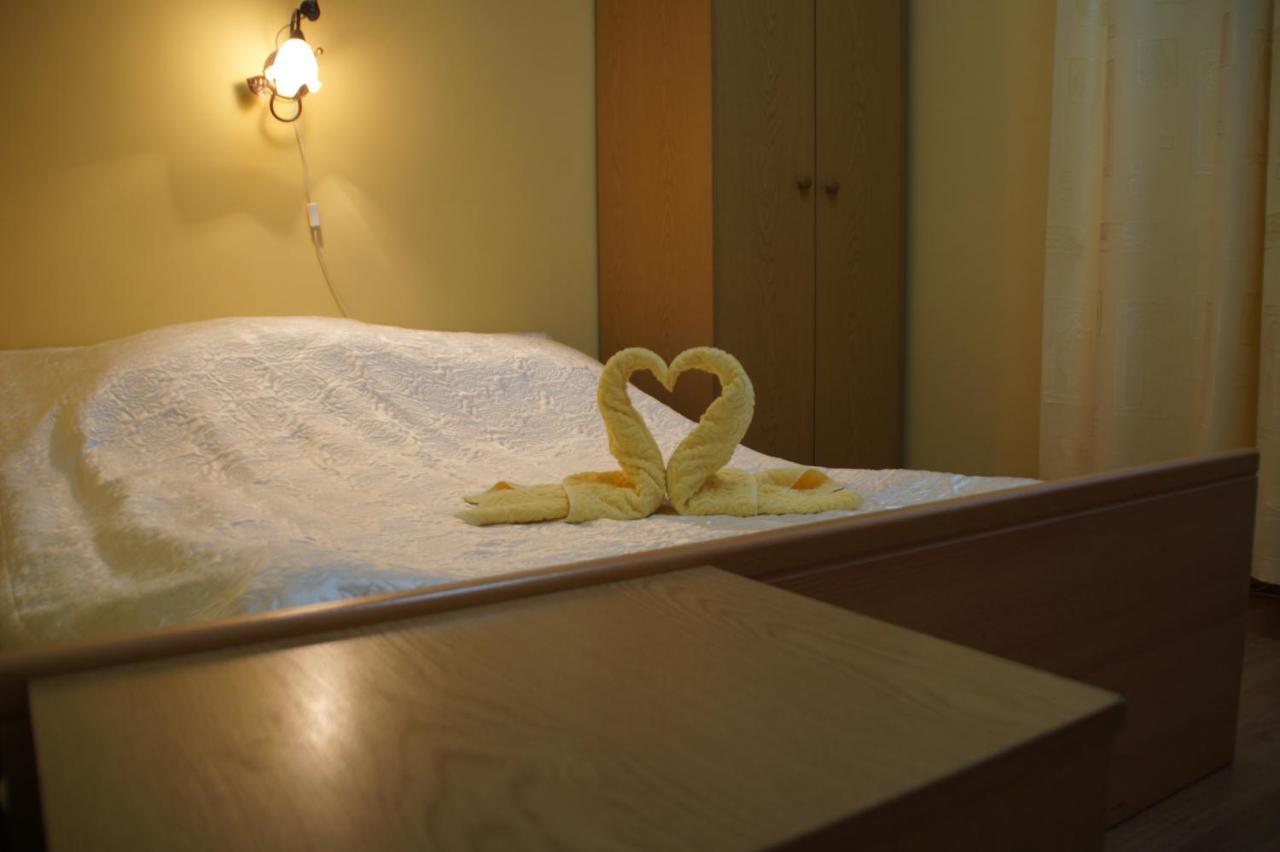 Hotel Eden 24H Rzeszów Εξωτερικό φωτογραφία