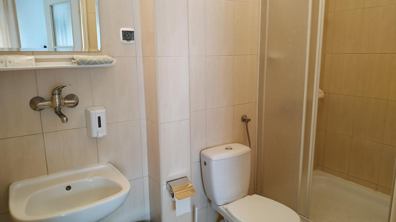 Hotel Eden 24H Rzeszów Εξωτερικό φωτογραφία